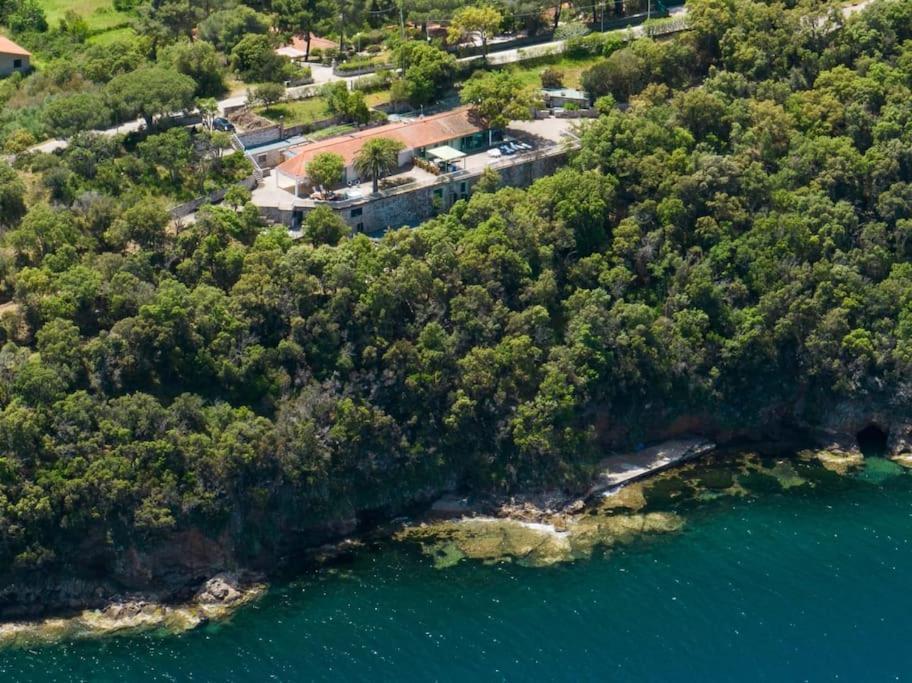 Casa William - Villa E 2 Dependance Порт-Аццурро Экстерьер фото