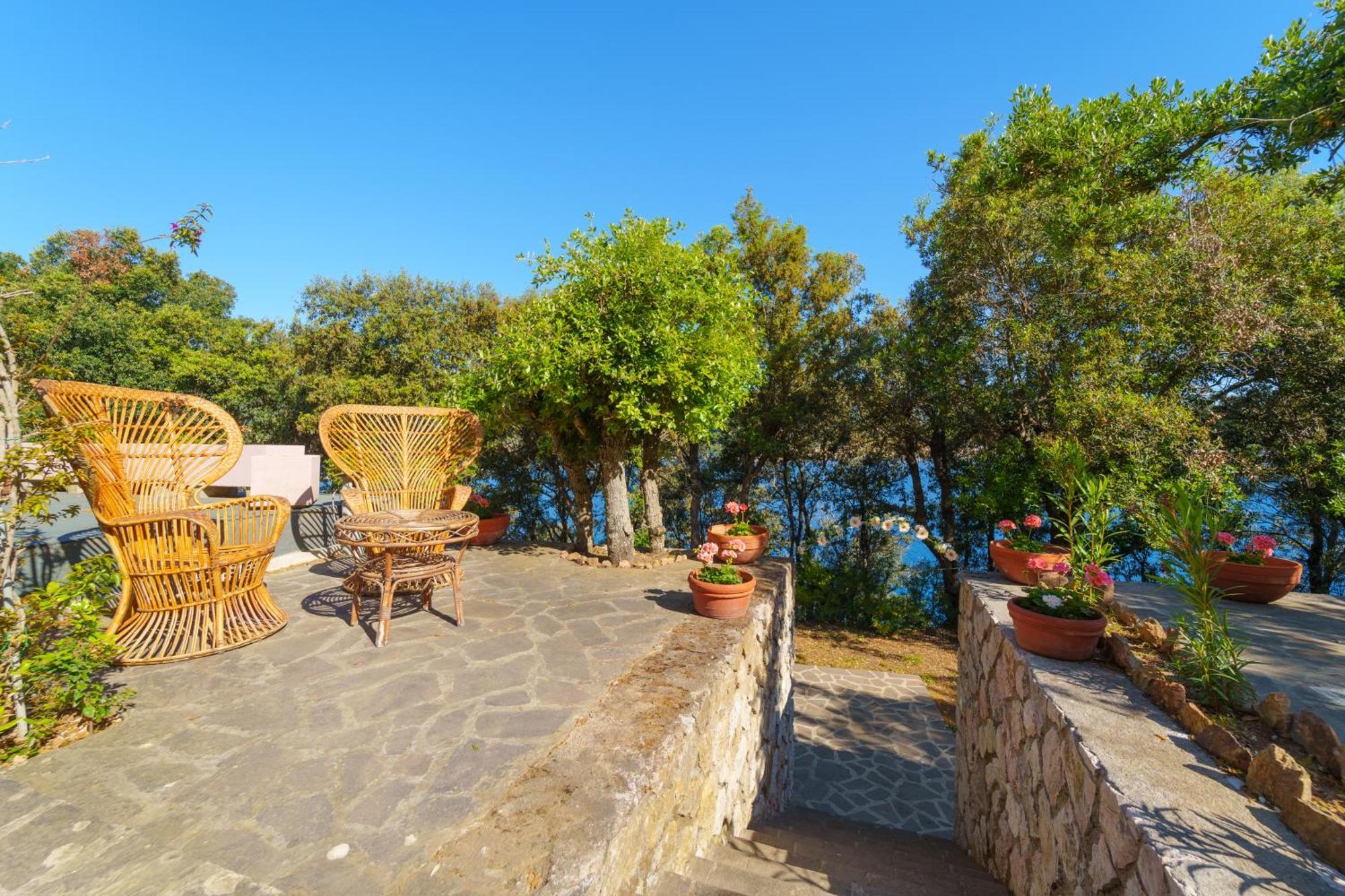 Casa William - Villa E 2 Dependance Порт-Аццурро Экстерьер фото